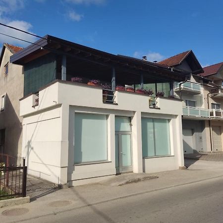 Apartman Bucko Бихач Экстерьер фото